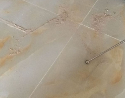 银州瓷砖空鼓维修公司分享粘合剂选择不当在瓷砖铺贴过程中可能导致以下问题